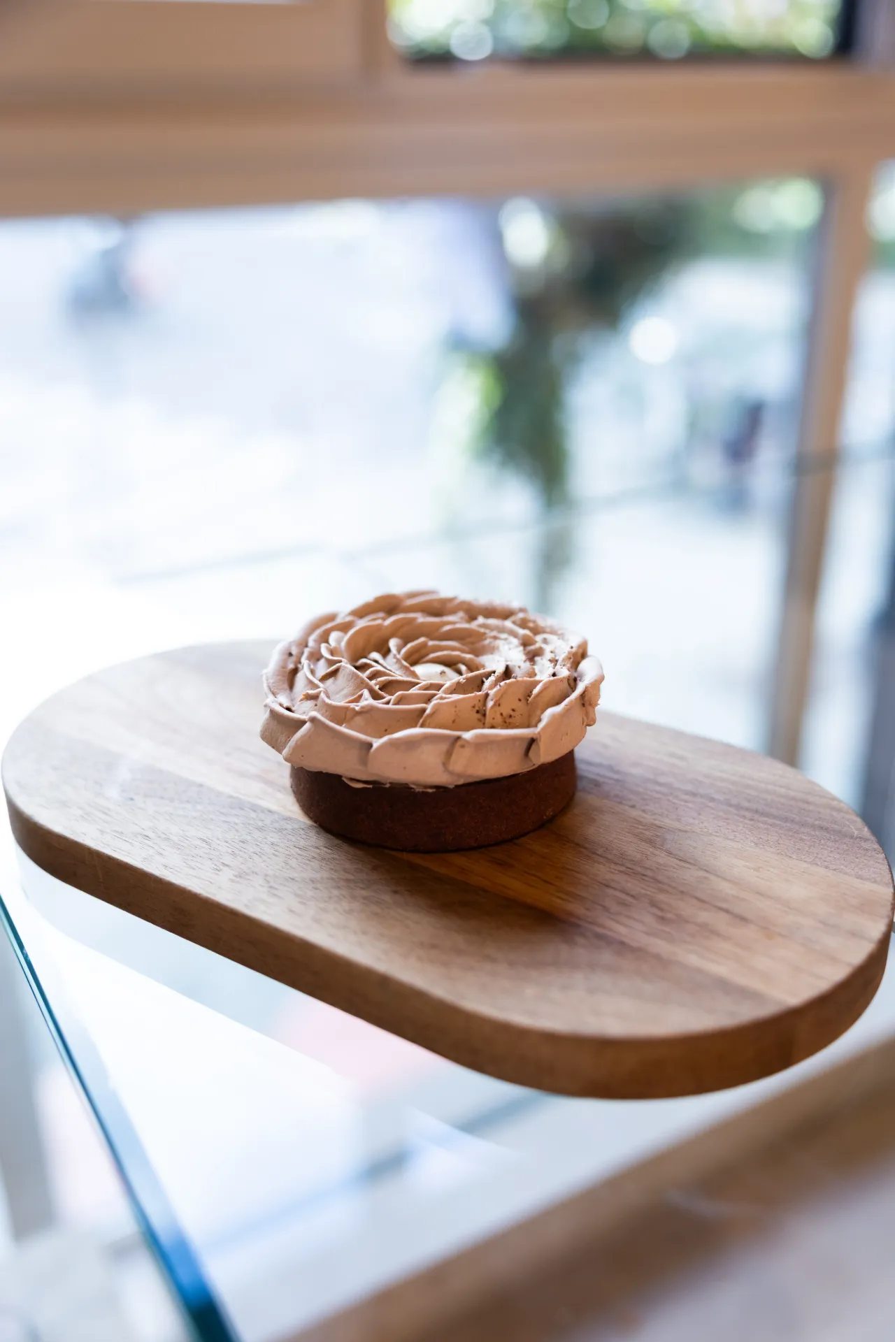 Tarte Fleur  de Tonka, Chocolat noir et Noix de Pécan