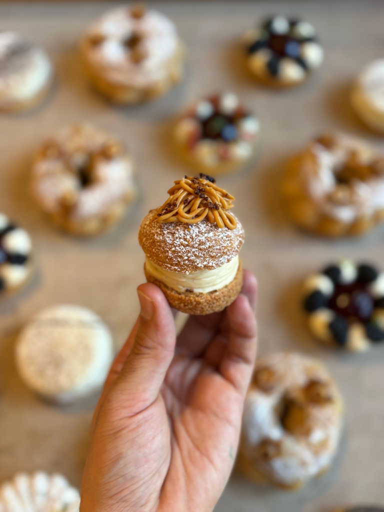 Chou Cacahuete Caramel