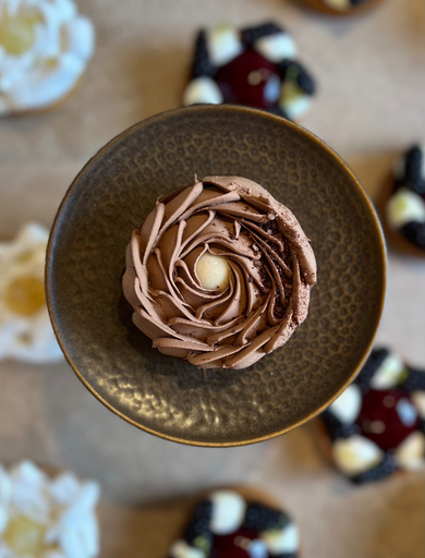 Tarte Chocolat 70%, Fêve de Tonka et Noix de Pécan